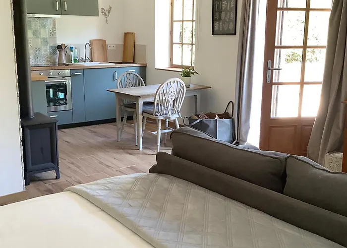 At Belle Vallee Апартаменты Донфрон